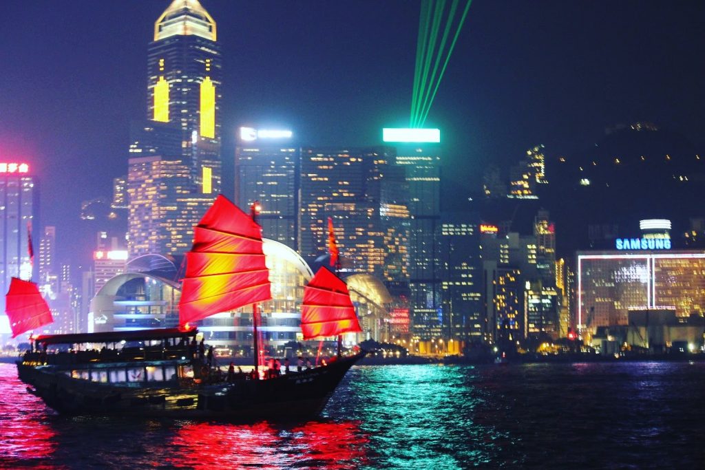 【香港】100万ドルの夜景はどこから見るべき？おすすめスポットを徹底解説！